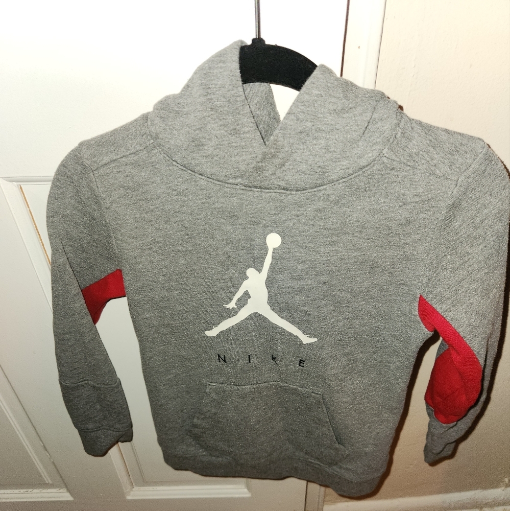 Biys Hoodie Jordon Sweatshirt size lg